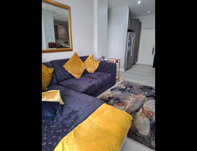 2 BEDROOM APARTMENT FOR SALE IN MENLO PARK